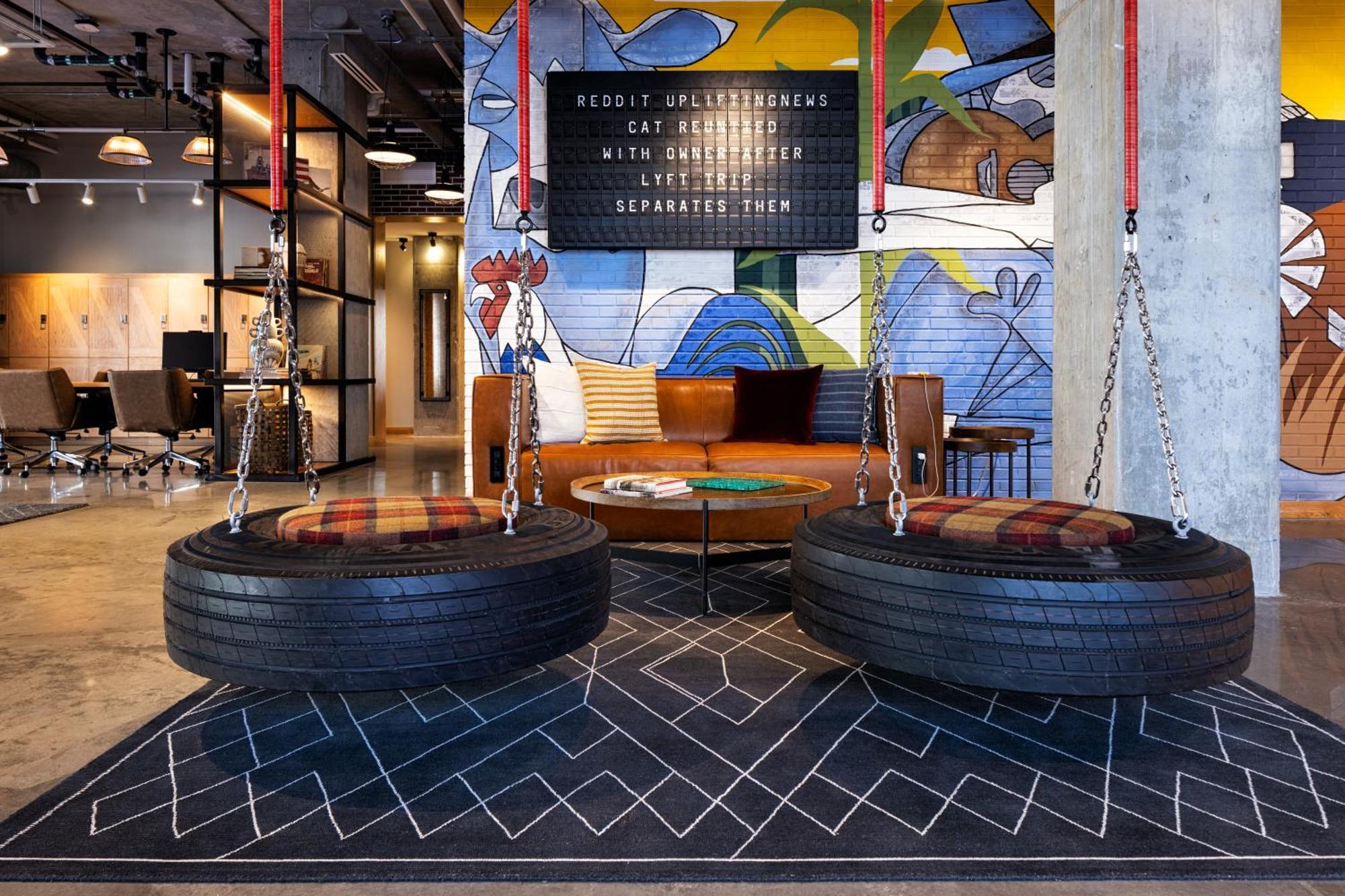 Moxy Omaha Downtown Hotel Екстериор снимка