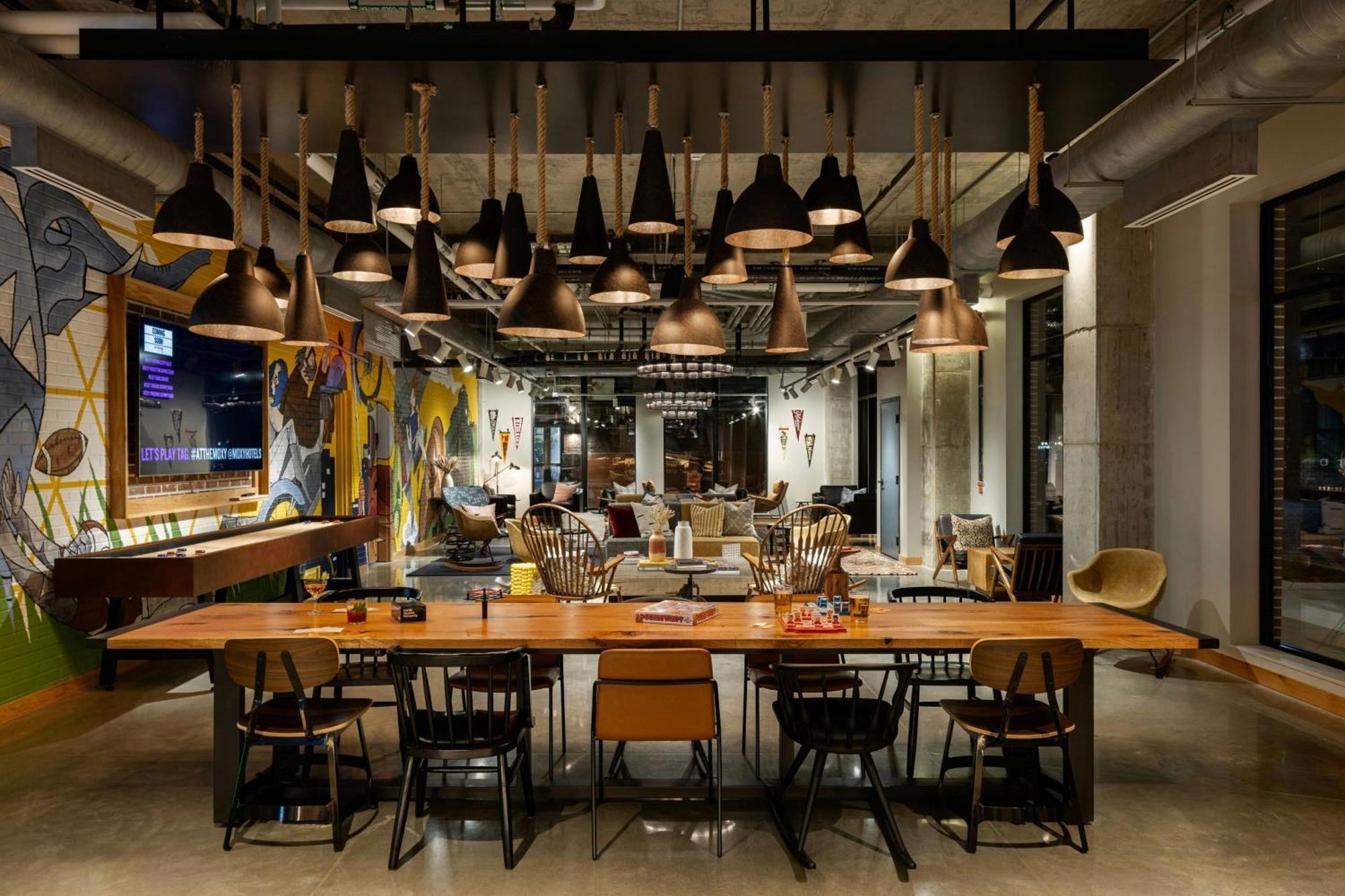 Moxy Omaha Downtown Hotel Екстериор снимка